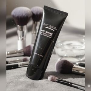 Aesthetica Pro-Series Brush Cleanser - Black